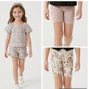 EUC - Toddler Girls 2 Short Sets - 5 pieces Summer - Size 118 month